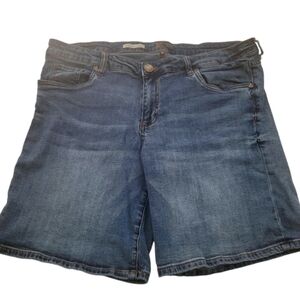 Women's Catherine's Kut From The Kloth Boyfriend Short Denim Shorts Size 16